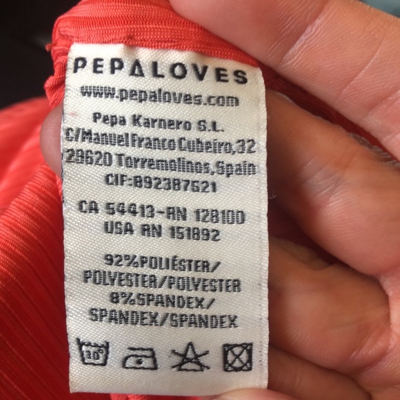 Pepaloves coral coloured dressy tank top size medium - Picture 3 of 3